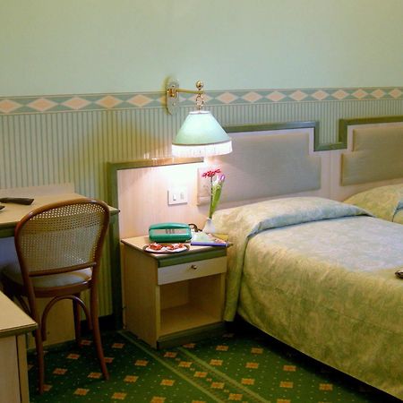Buenos Aires Hotel Milánó Kültér fotó