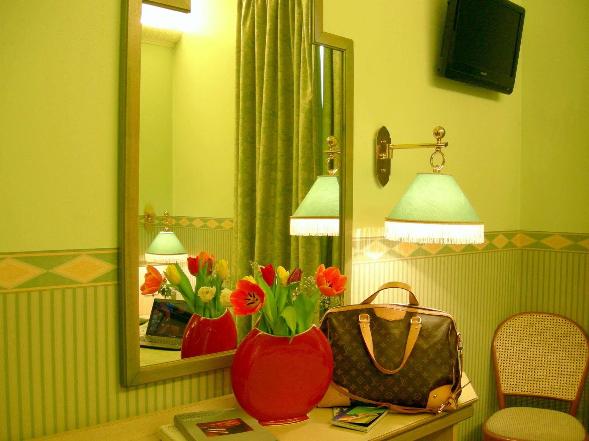 Buenos Aires Hotel Milánó Kültér fotó