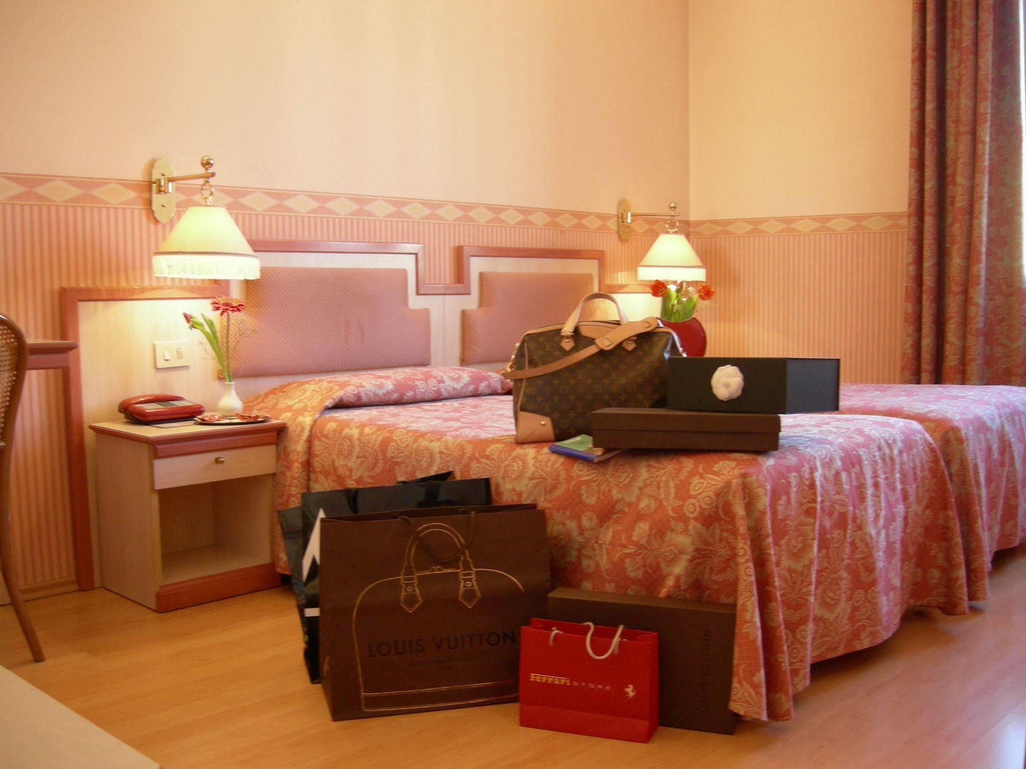 Buenos Aires Hotel Milánó Kültér fotó